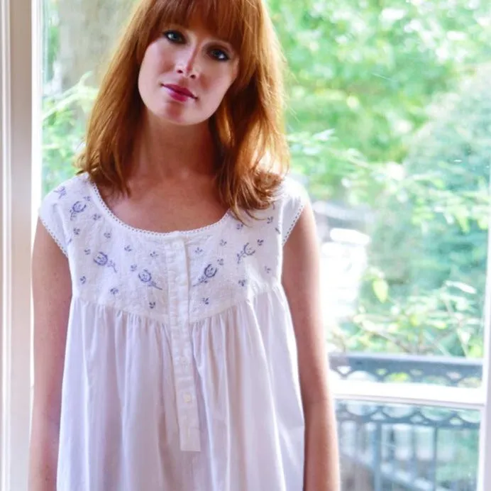 Cecily Ladies Nightdress