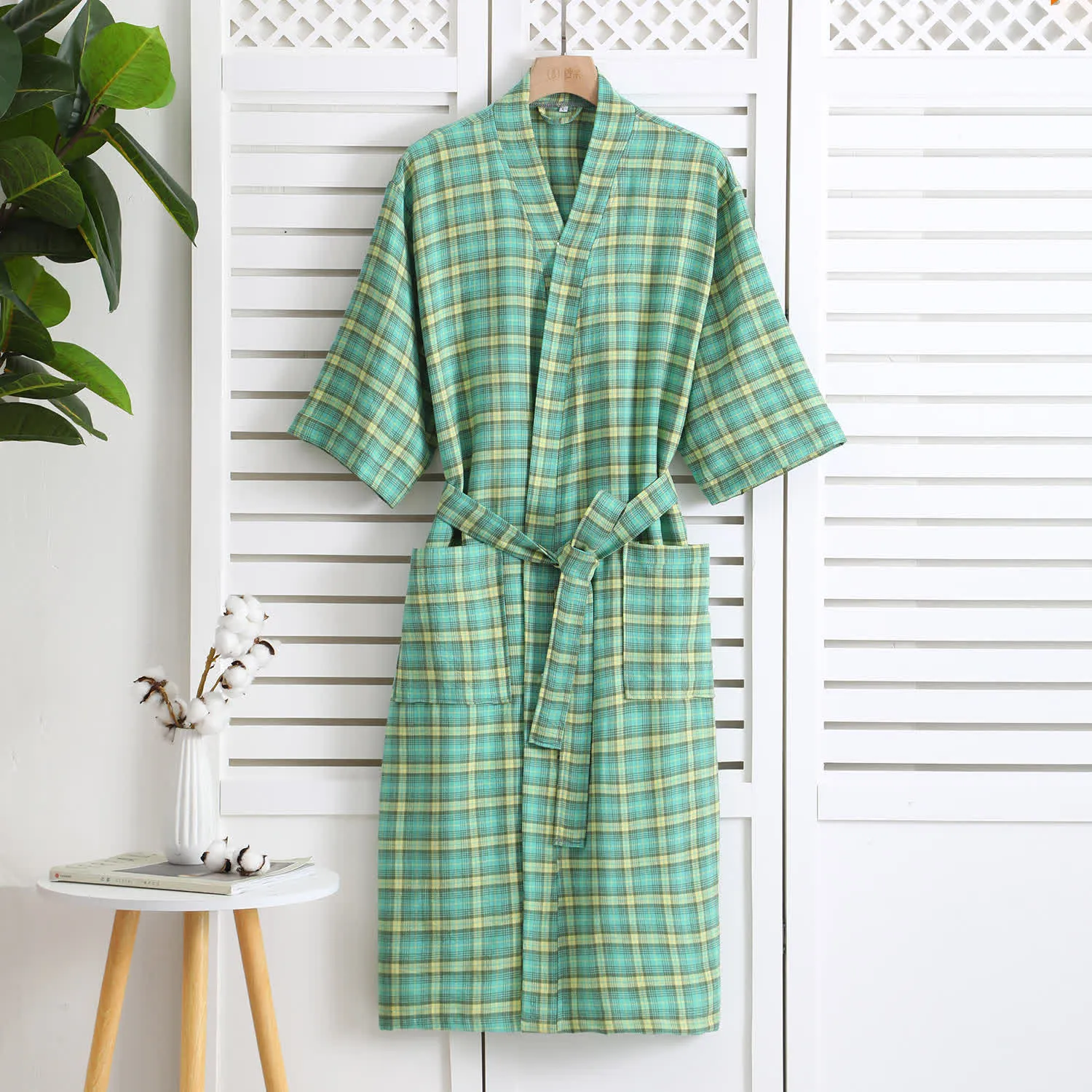 Cotton Gauze Jacquard Plaid Bathrobe