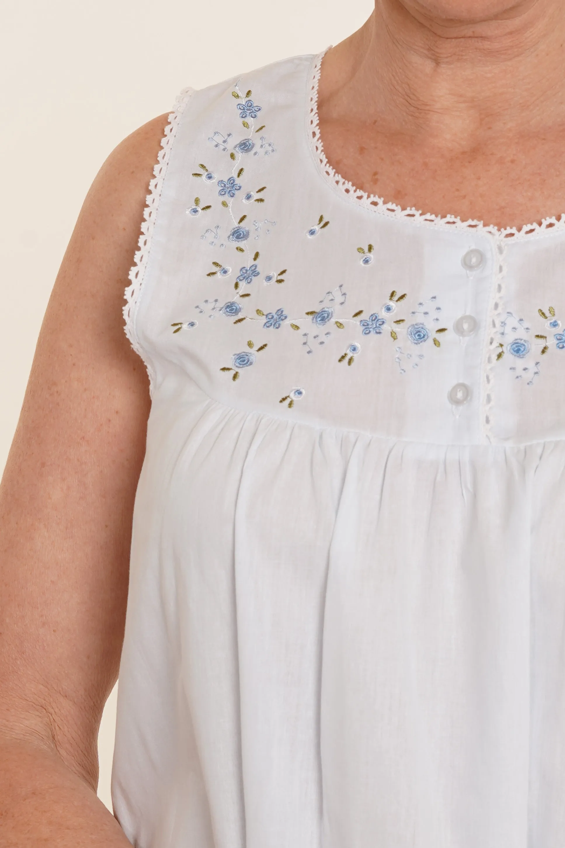 Embroidered Sleeveless Nightdress