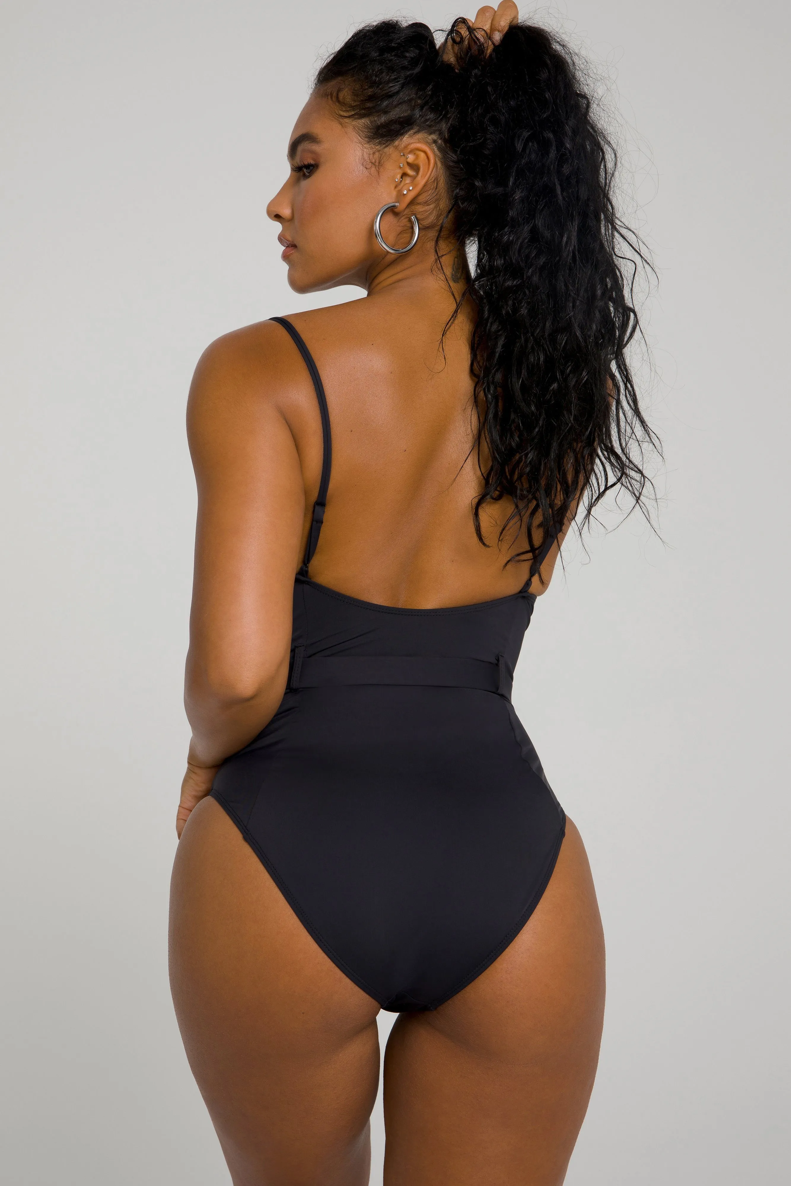 SHOWOFF ONE-PIECE | BLACK001