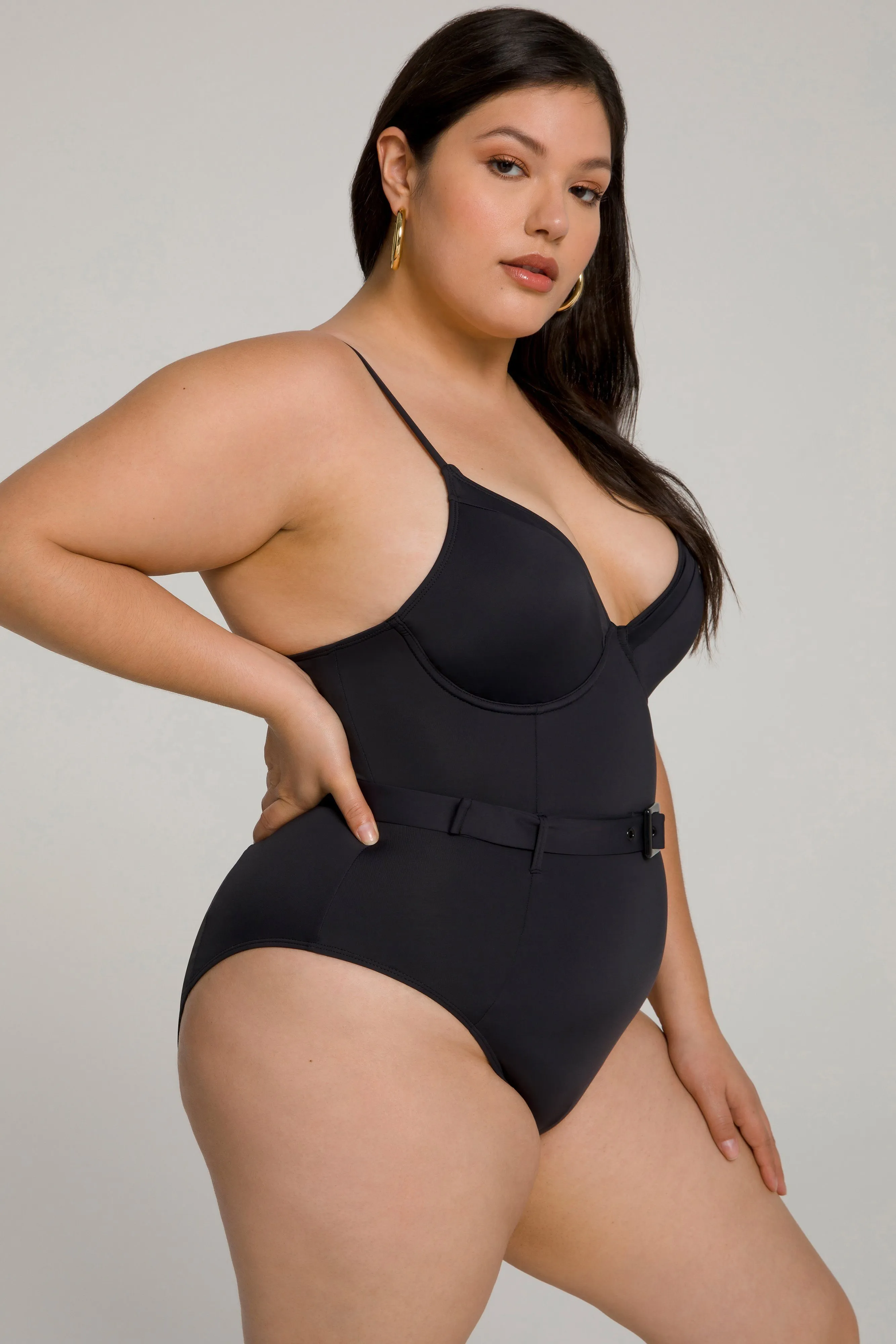 SHOWOFF ONE-PIECE | BLACK001